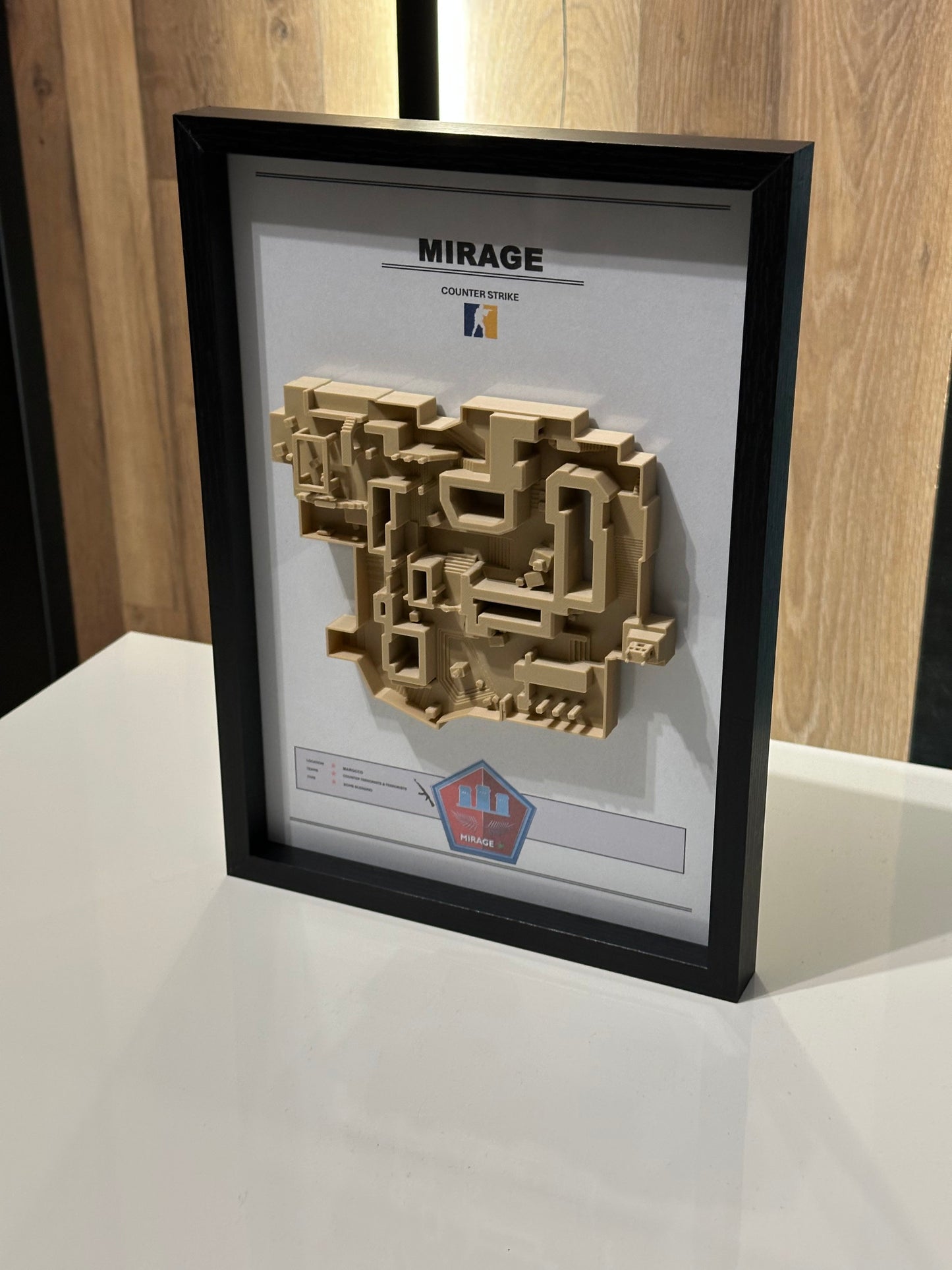 Mirage – Trójwymiarowa mapa Counter‑Strike w ramie